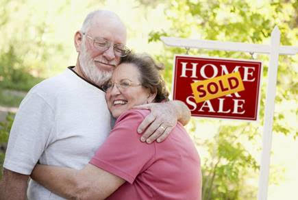 Couple Selling Home for Cash Fast